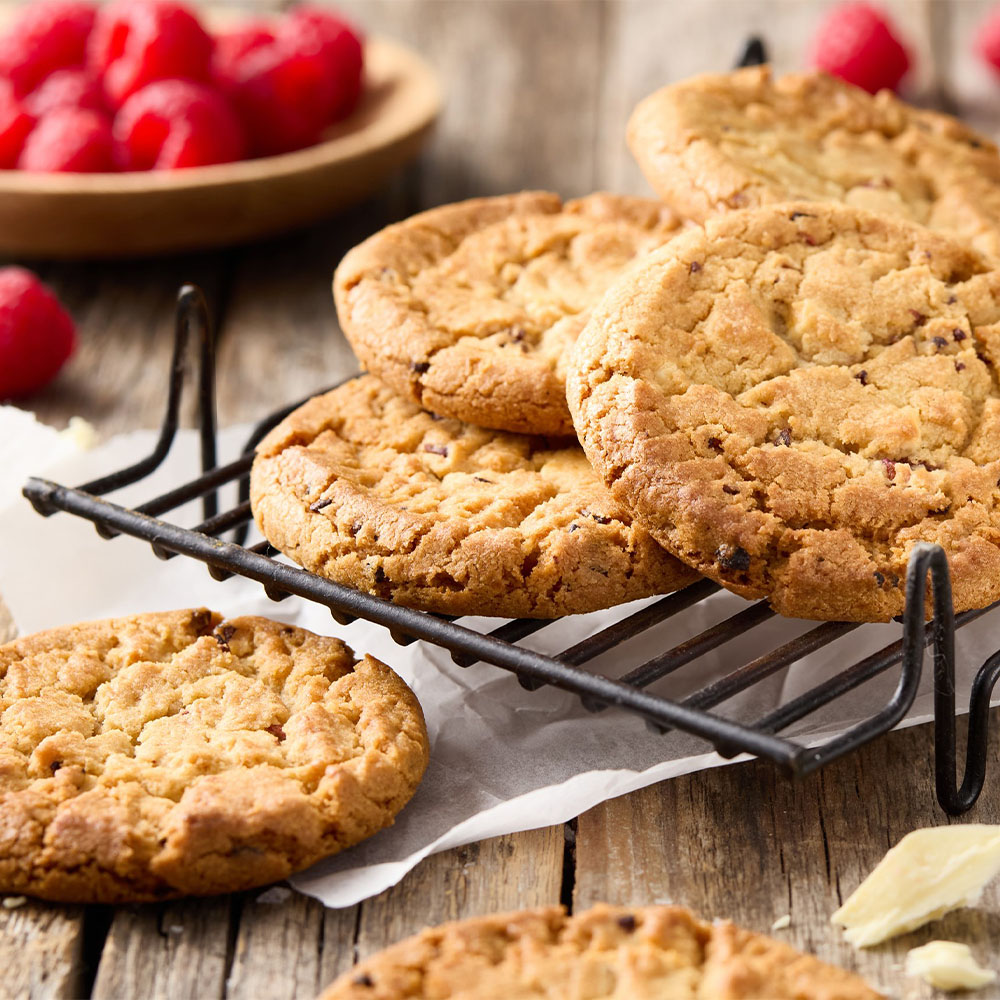 Chefs' Selections White Chocolate Raspberry Cookie Puck