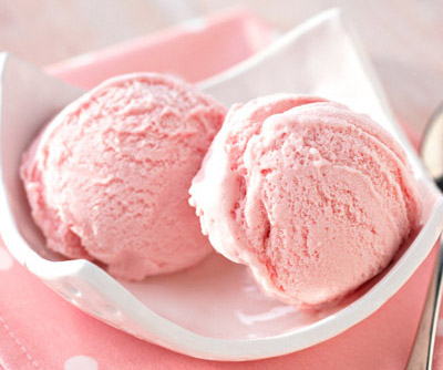 Chefs' Selections Strawberry Ice Cream