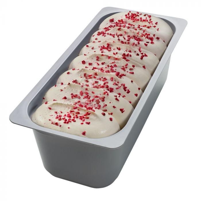 Kellys Scoop Clotted Cream and British Raspberry Ripple