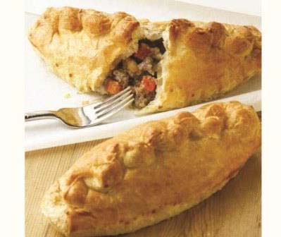 Wrights Unbaked Beef and Vegetable Pasty