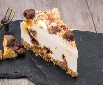 Eatons Toffee and Honeycomb Cheesecake