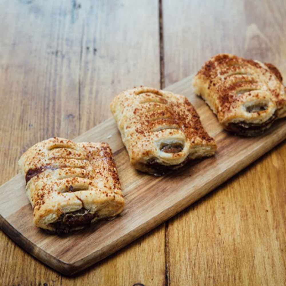 Proper Cornish Chunky Maple & Bacon Sausage Roll