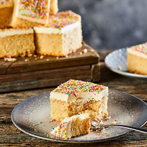 Chefs' Selections Retro Sprinkle Traybake