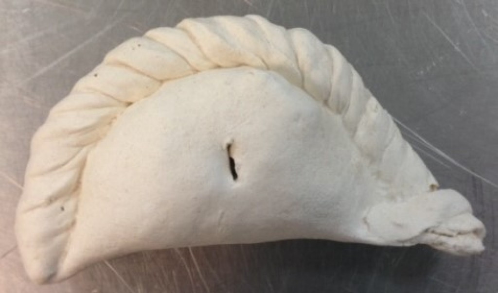 Proper Cornish Unbaked Cocktail Steak Pasty